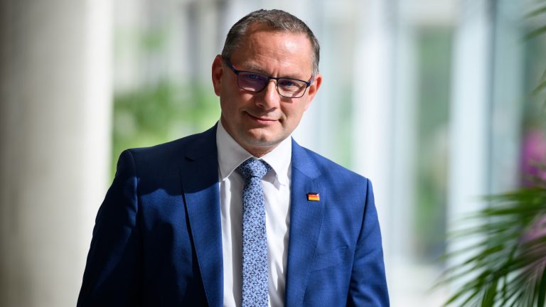 Tino Chrupalla: Eltern, Herkunft und Familie